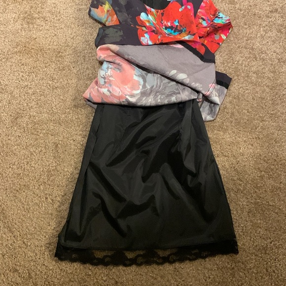 🟠 Trina Turk 🟠 abstract flower mini dress - Picture 7 of 7